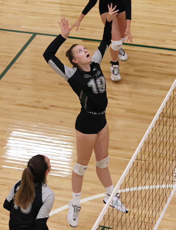 Tallulah Falls’ Skylyn Yaskiewicz looks to make a play during the Lady Indians’ last home match. AUSTIN POFFENBERGER/Special