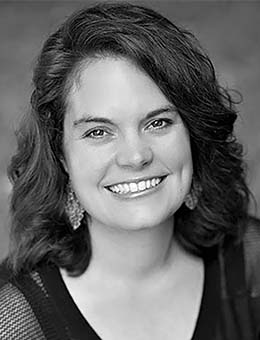 Lindsey Brackett