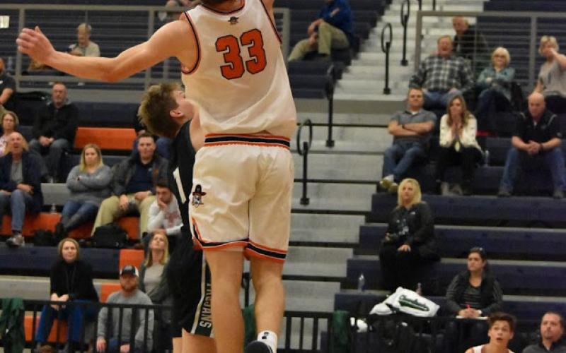 Habersham Basketball Raiders