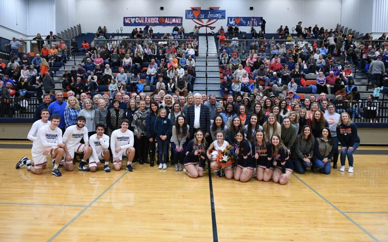 Raiders honor seniors, alumni