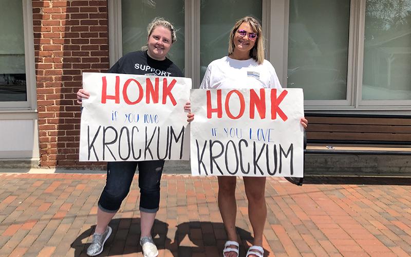 Amber Burrell and Heather Dotson got off to an early start in expressing their opinion several hours before Tuesday night’s Demorest City Council meeting.