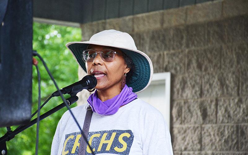 Dr. Doris Davenport read from her book of poems Friday night and spoke about unity and connecting with those in your community.