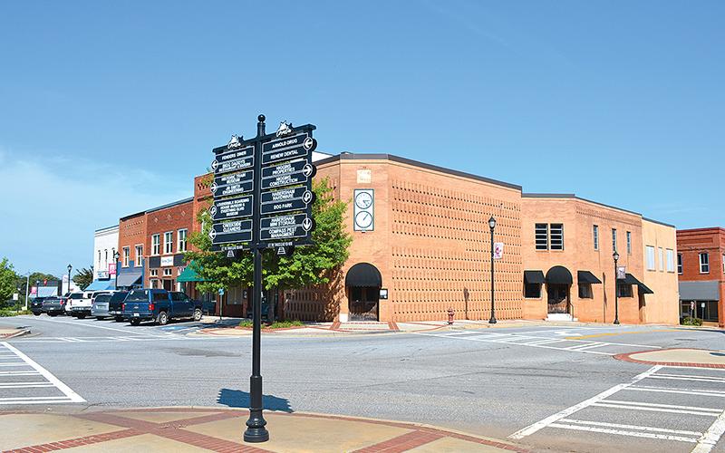 Cornelia could have an incentive for business owners to invest there if the city passes an ordinance delineating an entertainment district where patrons have more freedoms to enjoy food and alcoholic beverages.