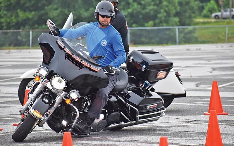 Hunter Hendricks moves about the practice course before the expert division skills challenge events in Clarkesville on Saturday.
