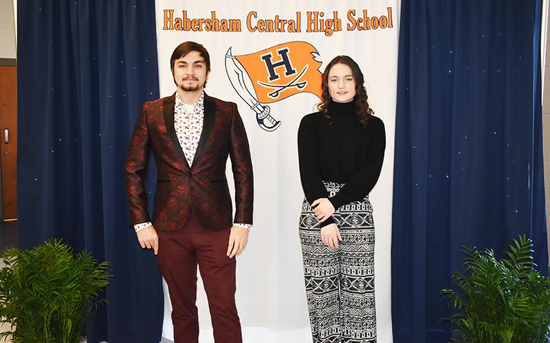 Habersham Central’s Ege Keskin (left) and Amber Wojteczko were honored Tuesday for being named salutatorian and valedictorian, respectively, of the Class of 2021. CHAMIAN CRUZ/Staff