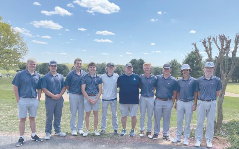 The Raiders finished in third during Monday’s Area 2 tournament. Pictured are team members (from left) Joey Terrell, Colby Caldwell, Gabe Hudlow, Charles Daniel, Clay Perry, coach Matt Hudlow, Zach Shubert, John Ingram, Smith Caudell and Ethan Stamper.