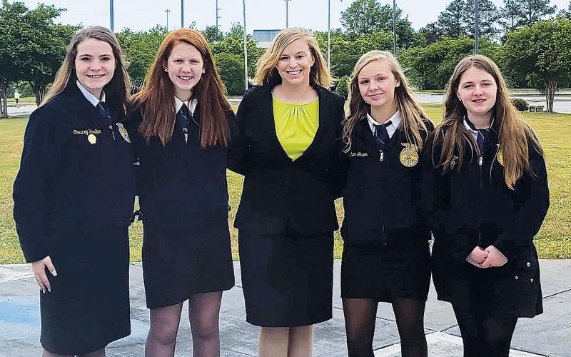 FFA participants from North Habersham Middle School included (from left) Chesney Hamilton (2nd in State Agriscience Fair in Division 1 in Plant Systems), Addie Caudell, Advisor Katherine Throne, Meghan Green and Emma Wright. LEIGH VINSON/Submitted