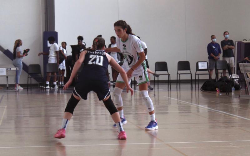 Habersham Central’s Kyia Barrett looks to get past a defender during a travel tournament in Indianapolis last week. KYIA BARRETT/Submitted