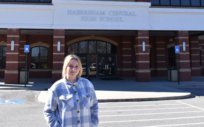 Autumn Fry wanted to graduate early so her grandparents could see her walk. AMARIS E. RODRIGUEZ/Staff