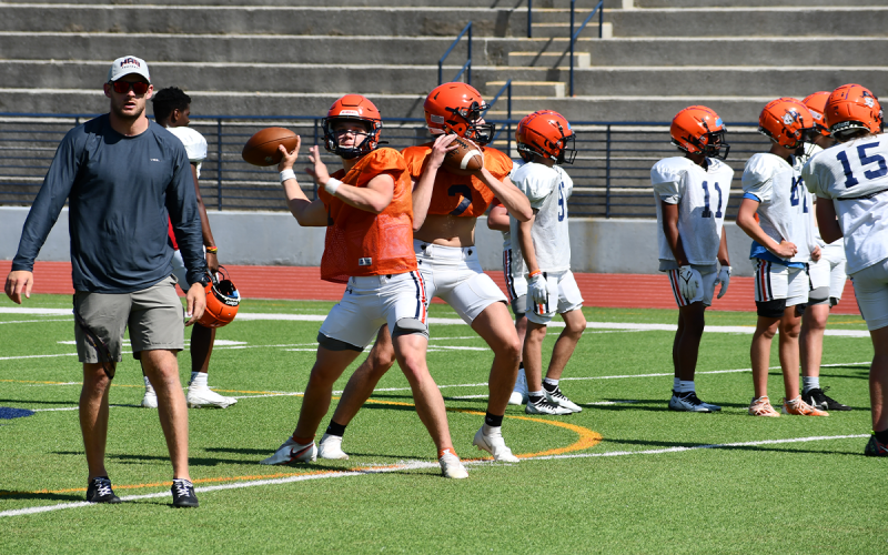 Habersham Central players get their work in Wednesday. MATTHEW OSBORNE/Staff