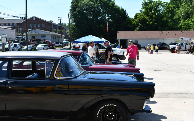 Folks brought classic cars to share in the fun. MATTHEW OSBORNE/Staff