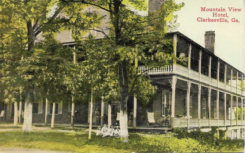 Courtesy of the Dr. David L. Green Collection