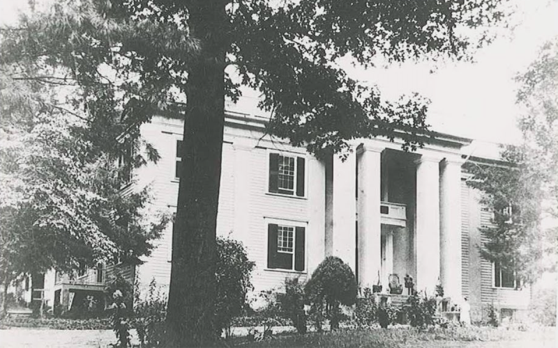 An undated photo of Pomona Hall, later called Rockwood/Minis Hill.