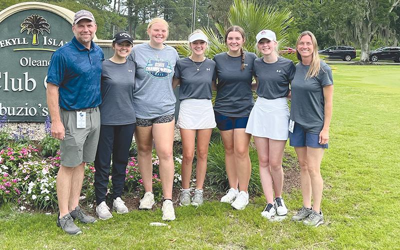 Habersham Central’s girls golf team state tournament participants included (from left) Coach Shawn Blackburn, Ava Caudell, Makenna Eller, Maddie LaPrade, Macey Harrison,  Addie Maney and Coach Joni Blackburn.