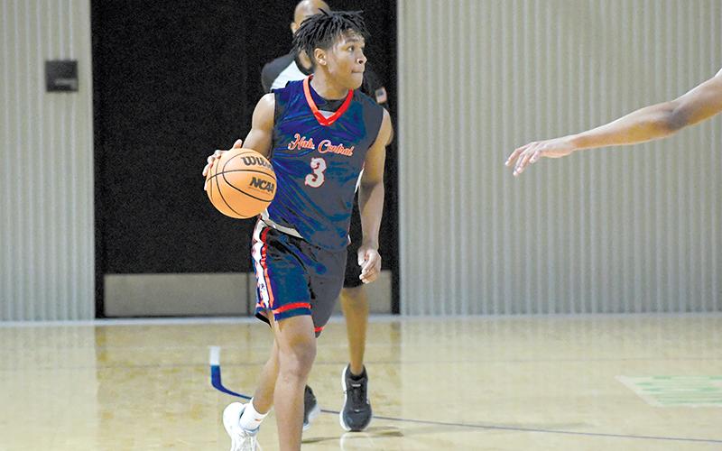 Justus Gober is turning heads this summer with his rapidly rising perimeter play.