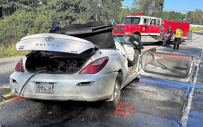Habersham County Emergency Services personnel work at the scene of Friday morning’s fatal wreck on Georgia Highway 17. HABERSHAM COUNTY/Submitted