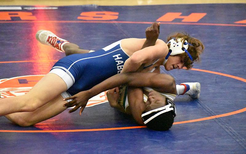 Habersham Central’s Westin Lakey gets the better of his opponent during the Raider Invitational. MATTHEW OSBORNE/Staff