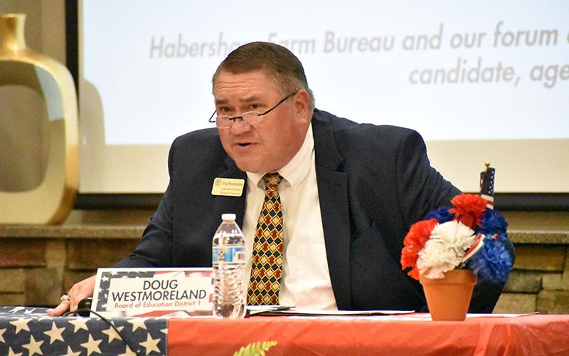 Doug Westmoreland speaks at the Farm Bureau political forum.