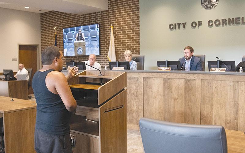 Luis Perez presents his thoughts on the new ordinance requiring mechanic shop owners to remove cars from their premises after 14 days to prevent public safety hazards.