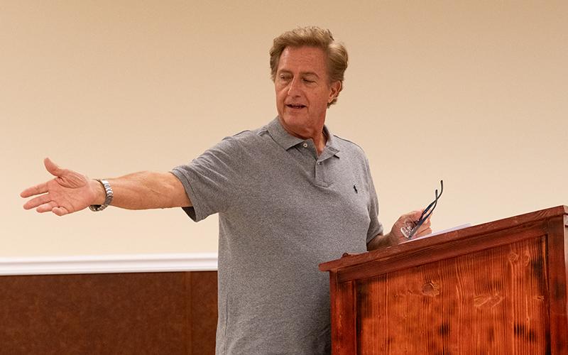 Rick McEntyre discusses the confusion of burial plots with Baldwin’s Mayor and Council on Monday. ZACH TAYLOR/Staff