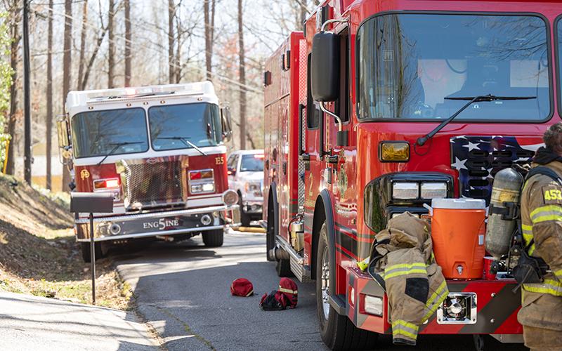 Fire engines respond to a house fire in Baldwin in early 2024. ZACH TAYLOR/Staff