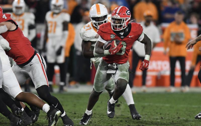 Running back Nate Frazier was UGA’s leading rusher in 2024 as a freshman, and will be back for more next season. KEITH BARLOW/Staff