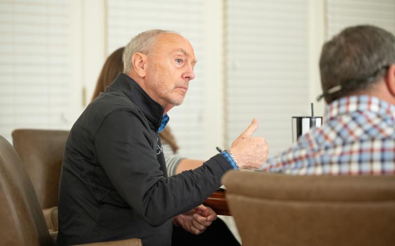 Clarkesville City Councilman Brad Coppedge explains the parking study in the work session on Monday. ZACH TAYLOR/Staff