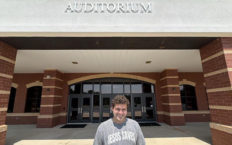Revive Habersham is a new event where all students in sixth through 12th grade are invited out to Habersham Central Auditorium for three nights of worship. (Noah Ansley/Staff)