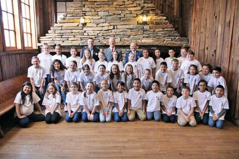 Level Grove Elementary School fourth and fifth graders were inducted as EarlyAct members with the help of the Rotary Club of Habersham County. 