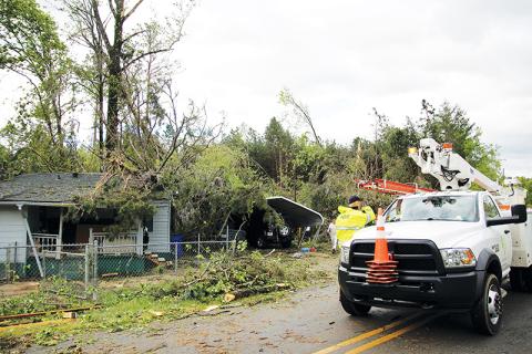 A house was damaged by the overnight storm on Kitchens Road in Alto. The Habersham County Sheriff’s Office was on scene and locals helped cleanup debris Monday morning.