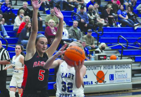 Habersham Central’s Addie Penick defends a Fannin County player during the Nov. 12 scrimmage. CALEB COLLINS/CNI News Service