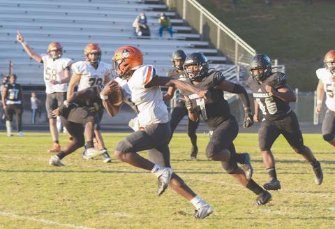 Habersham Central’s Joshua Pickett takes off for a game-sealing touchdown against Shiloh on Nov. 21. TOM ASKEW/Special