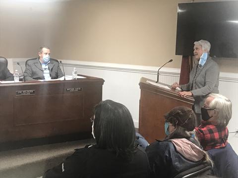 Former Demorest City Council member Flo Wikle (right) expressed her dismay with a letter she received from the attorney representing Councilman John Hendrix at Tuesday’s meeting.