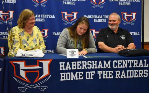 Selah Anderson signed her national letter of intent with Piedmont University Wednesday afternoon. Anderson won the Area 2-6A title last month and will compete in the state tournament with the Lady Raiders Monday and Tuesday. ISAIAH SMITH/Staff