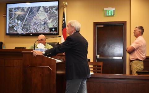 Partnership Habersham Executive Director Charlie Fiveash talks to the Habersham County Commission on Monday along with Georgia Rep. Victor Anderson (right). MATTHEW OSBORNE/Staff