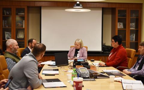 From left: Hospital Authority Board Members Tyler Williams, CEO, Habersham Medical Center, Josh Garrett, Hospital Board Authority Member, Andy Anderson, Hospital Board Authority Member, Dollie Ritchie, Chair, Hospital Board Authority, Teri Newsome, Hospital Board Authority Member, Ken Johnson, Hospital Board Authority Member discuss business during a Tuesday evening meeting. BRIAN WELLMEIER/Staff