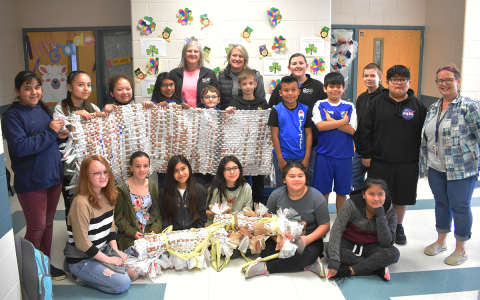 Janet Green’s class at Baldwin Elementary has been working with her students to create sleeping mats for the homeless. AMARIS E. RODRIGUEZ/Staff