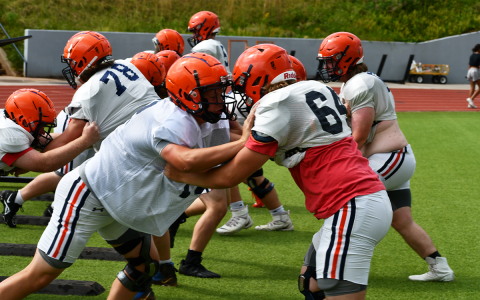 Habersham Central’s football team started with some basic drills Wednesday. MATTHEW OSBORNE/Staff