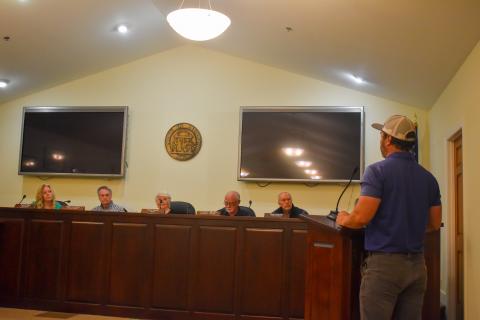 Clarkesville Project Manager Joe Deputy addresses the Mayor and Council on progress being made in his department. EMMA MARTI/Staff