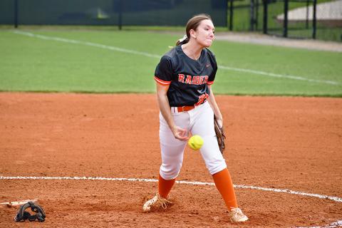 Habersham Central’s Hannah Odum fires to the plate during the Lady Raiders’ win over Gainesville. LANG STOREY/Staff