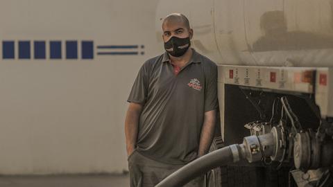 Photo of a jet fuel pump truck. UNSPLASH