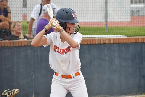 Habersham Central’s Karsen Wade gets ready for the pitch during Tuesday’s game against North Forsyth. LANG STOREY/Staff