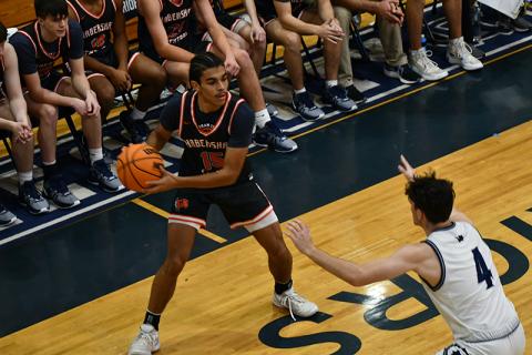 Habersham Central’s Jalen Davis looks to post the basketball during the Raiders’ win over White County on Friday. LANG STOREY/Staff