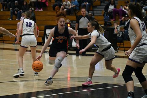 Habersham Central’s Daytona Underwood drives against a North Forsyth defender. LANG STOREY/Staff