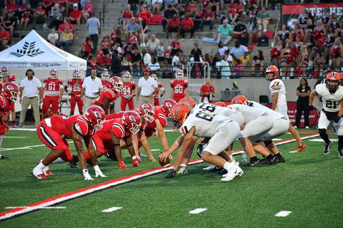 The Raider big men went to battle in Stephens County Friday night. LANG STOREY/Staff