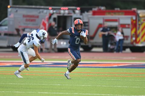 Donnie Warren, pictured here against White County earlier this season, has done a great job of escaping would-be tacklers. TOM ASKEW/Special