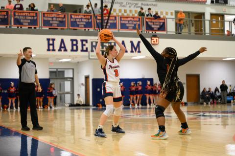 HCHS’ Makenzie Gosnell. ZACH TAYLOR/Staff