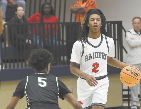 Enzo Combs was Habersham’s most prolific scorer last season. He’ll be a key piece for the Raiders again this year. LANG STOREY/Staff