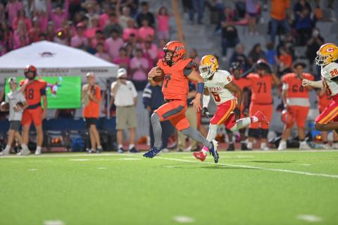 Paris Wilbanks escapes for a 51-yard touchdown run early in Friday's game against Clarke Central. TOM ASKEW/Special