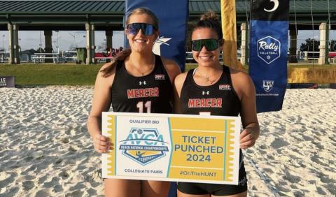 Katy Corbett (left) and partner Liv Diaz punched their ticket to the AVCA National Pairs Championship this month. SUBMITTED